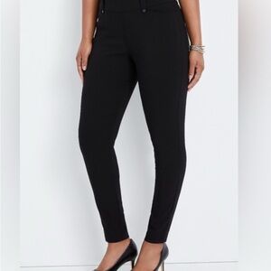 Maurices Women's Black Pull On Bengaline Skinny Ankle Pants, need sewing in seem